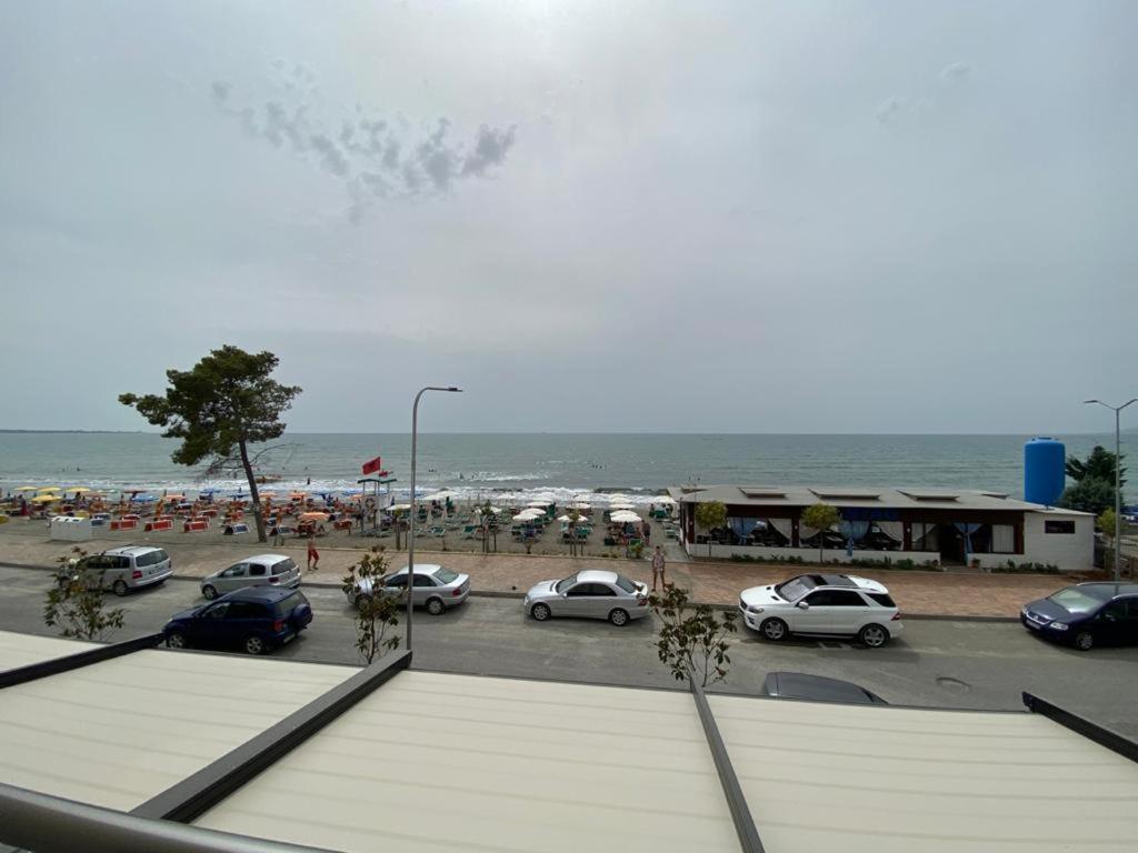 Milenium Hotel Shëngjin Exterior foto