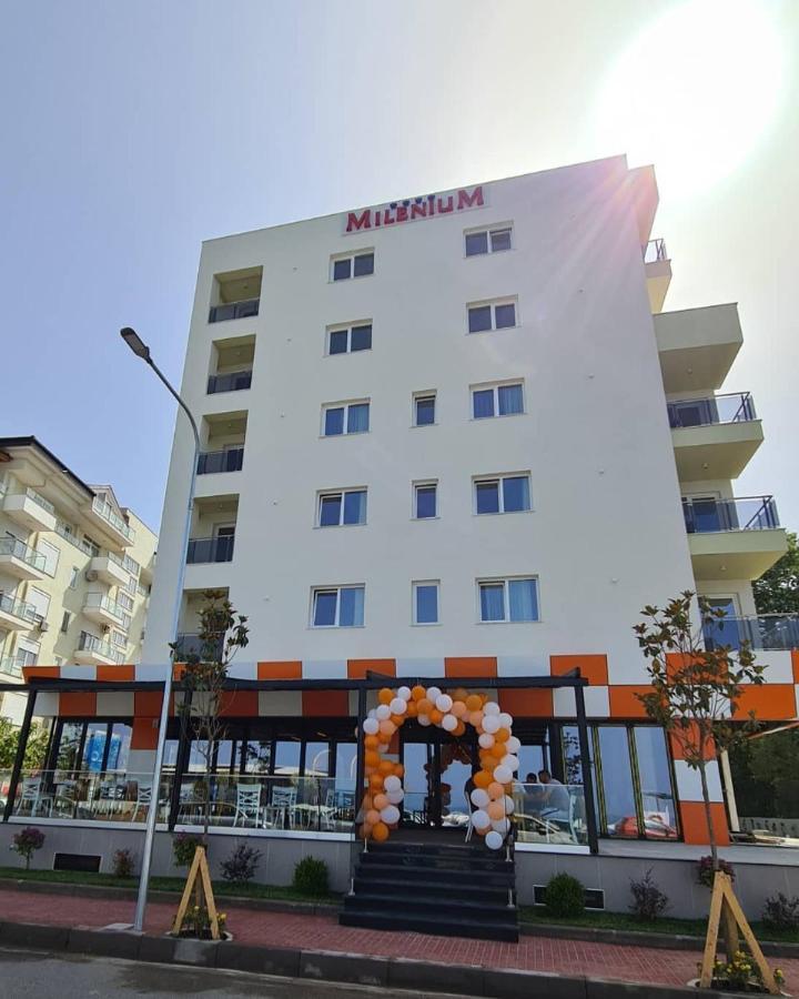 Milenium Hotel Shëngjin Exterior foto